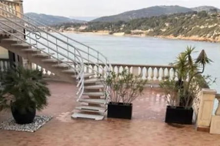 Peyrascas Apartment